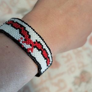 Bracelet hand stitched